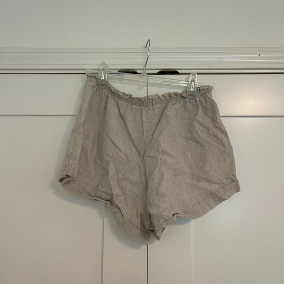 Reformation Linen Shorts - Picture 2 of 3